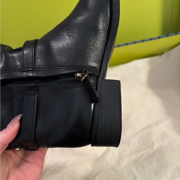 Tory Burch Boots - black, size 7.5 - Picture 8 of 12